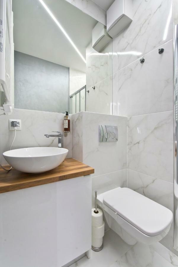 Yourapart Chmielna Park Exclusive Z Wanna Wolnostojaca Lub Jacuzzi Гданьск Экстерьер фото